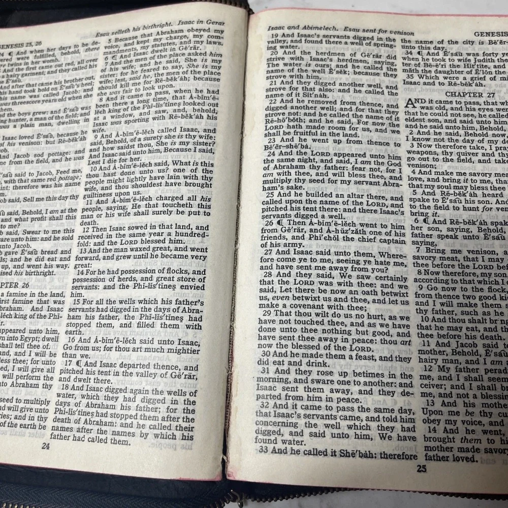 Vintage Holy Bible KJV Zipper Black
